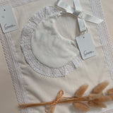 Granlei Spanish Lace Bib & Muslin Set – Ivory & white | Traditional Baby Gift