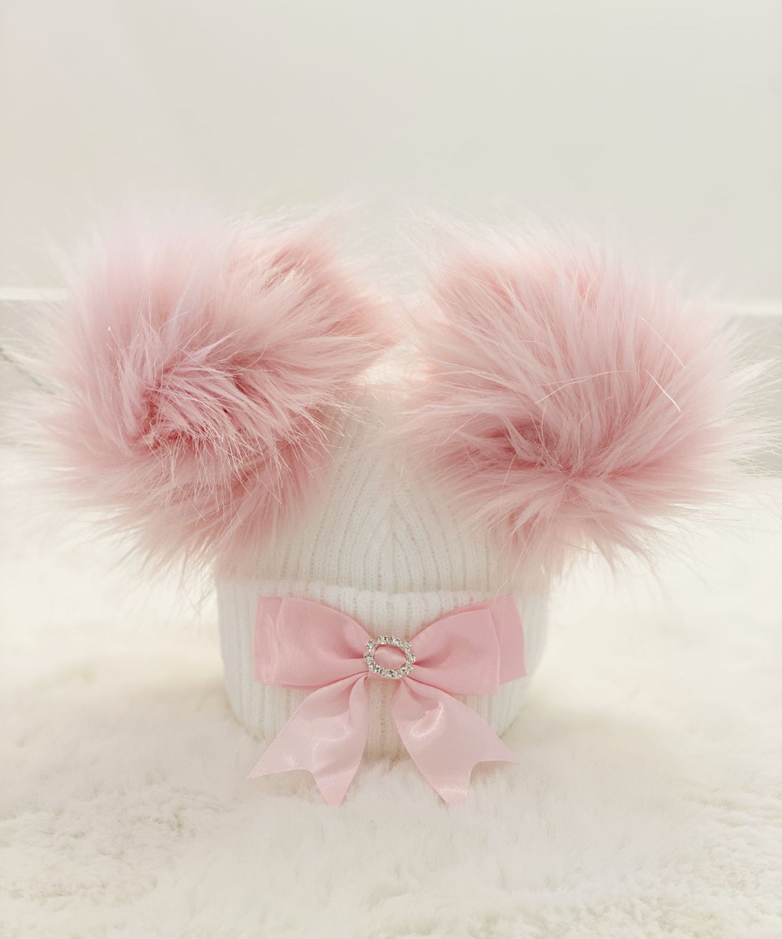 Perfect Little Thing 2 Big Pom Pom Diamond Hat - Pink & White