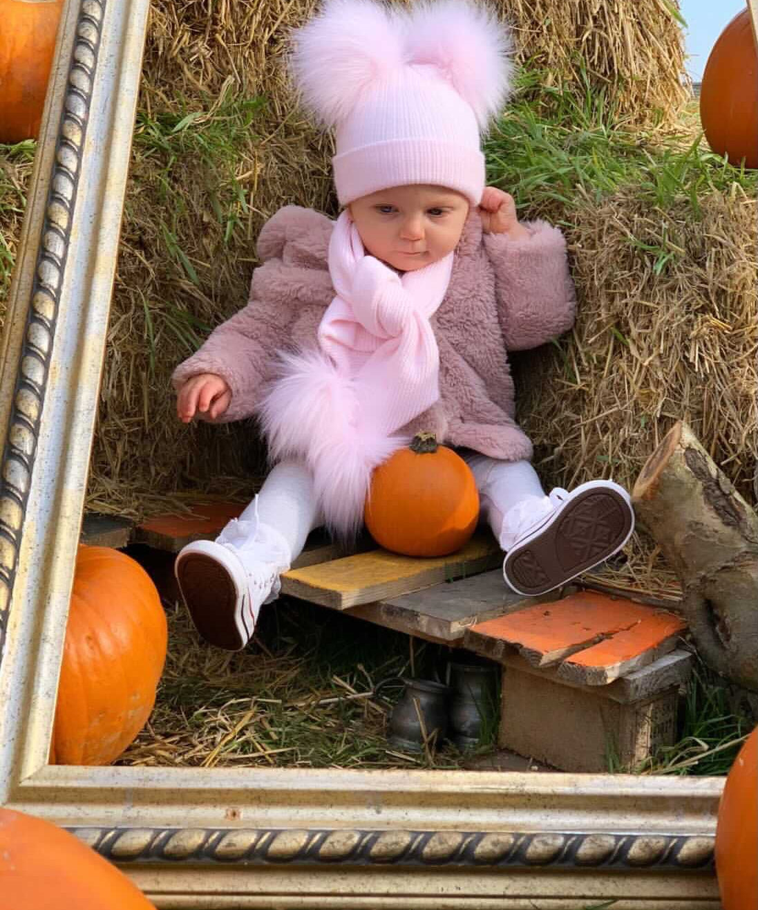 Perfect Little Thing Pom Pom Hat & Scarf Set - Pink