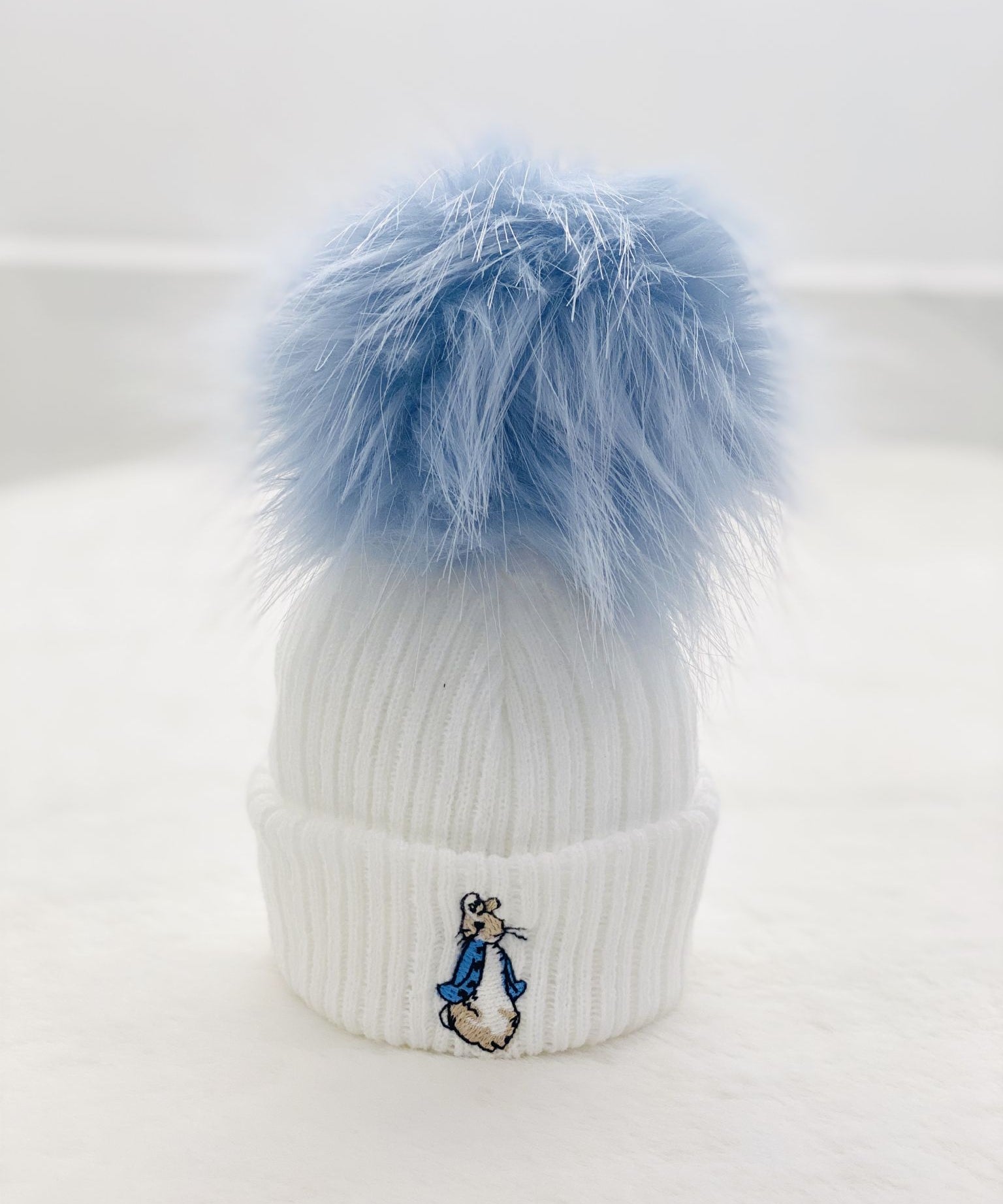 Peter Rabbit New Peter Rabbit 1 Blue Pom Hat - White & Blue