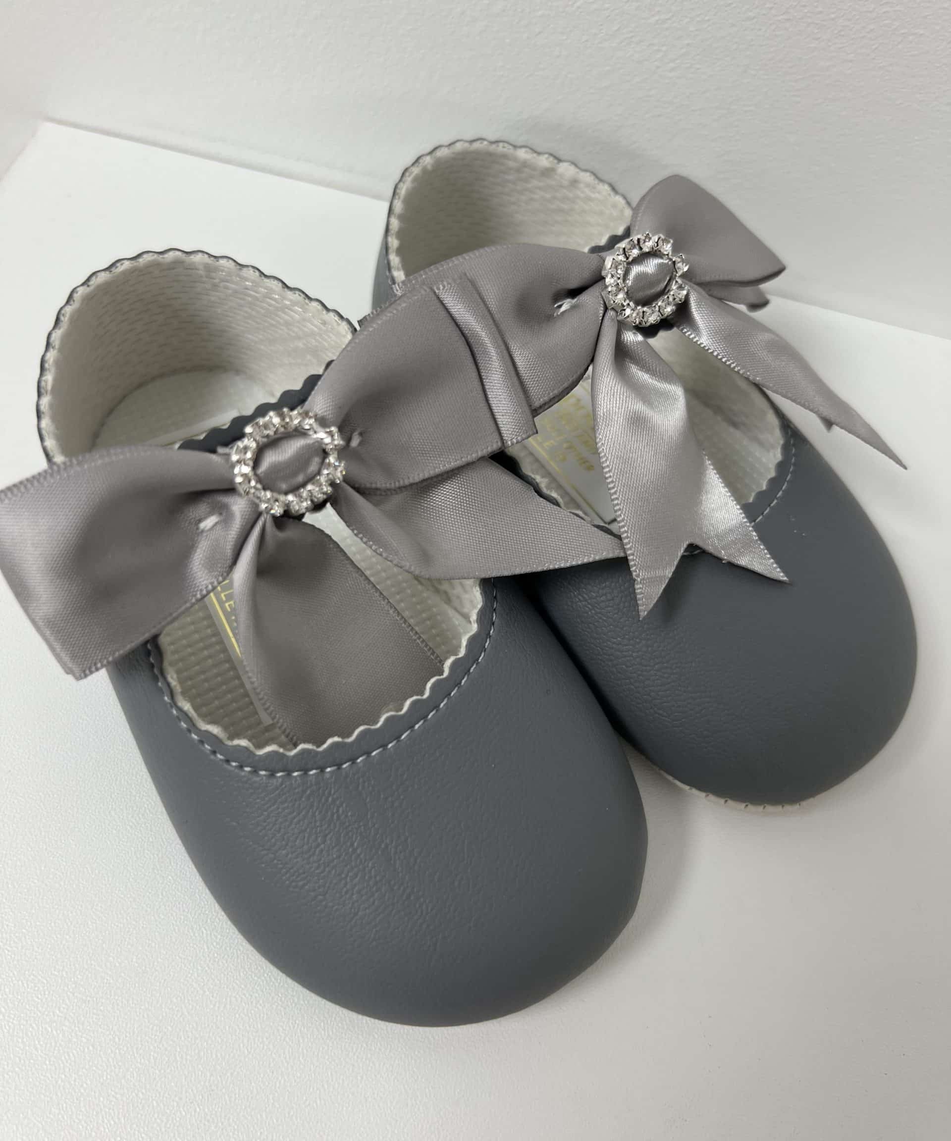 Baypods Baby Girls Grey Diamante Bow Pre-Walker Shoes