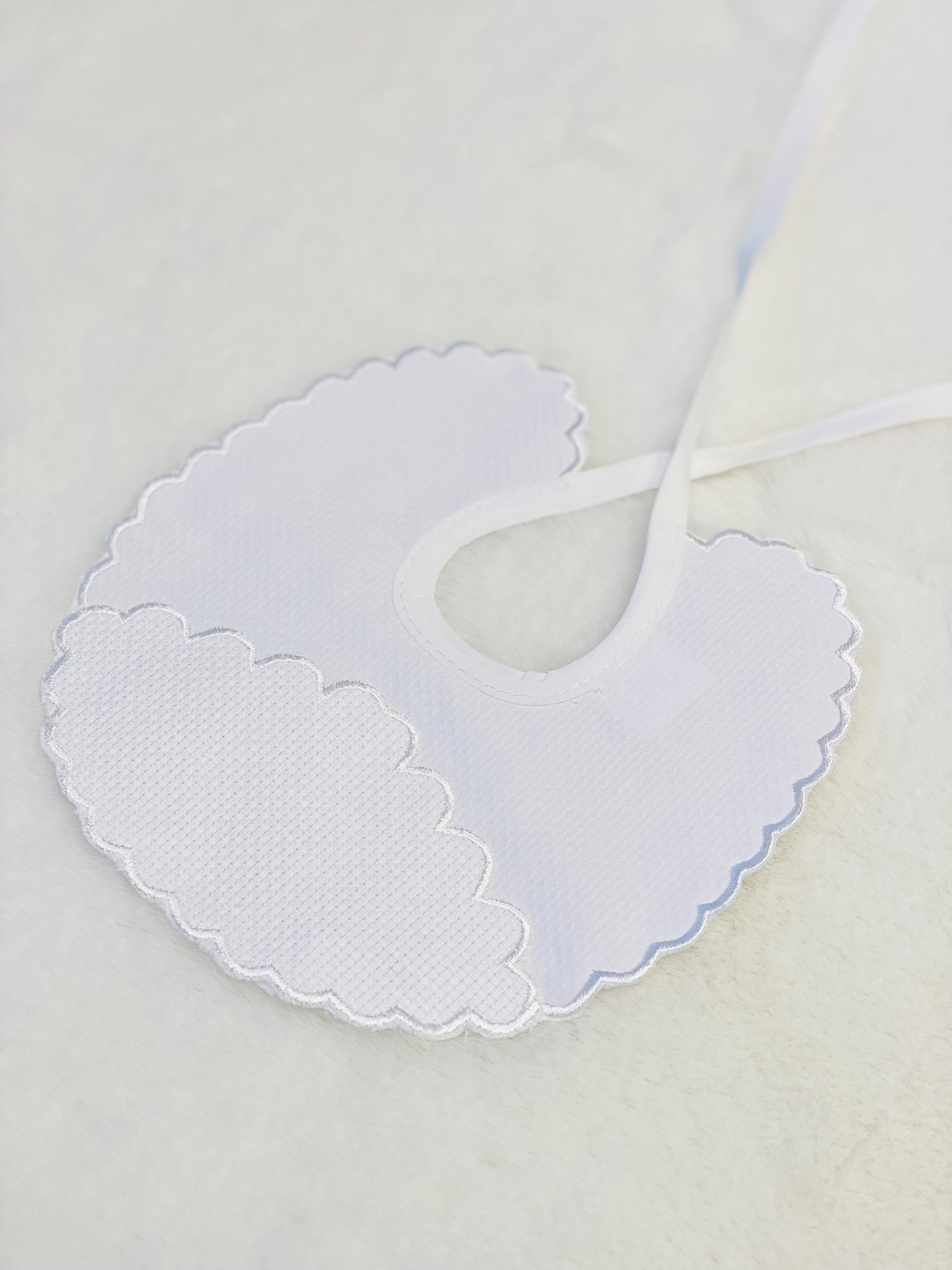 PERFECT LITTLE THING Embroidered Cloud Bib - White - Perfect Little Thing